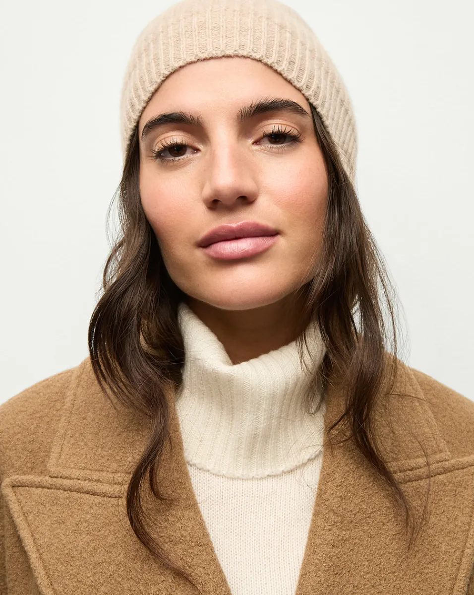 Cashmere Beanie in>Veronica Beard