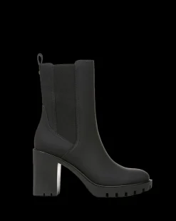 Riley Chelsea Bootie in><noscript><img width=